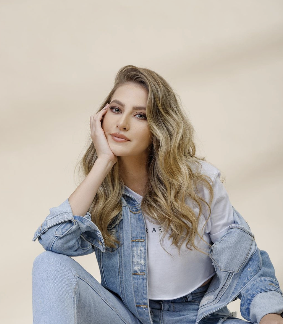How to keep the perfect shade of blonde with purple shampoo?