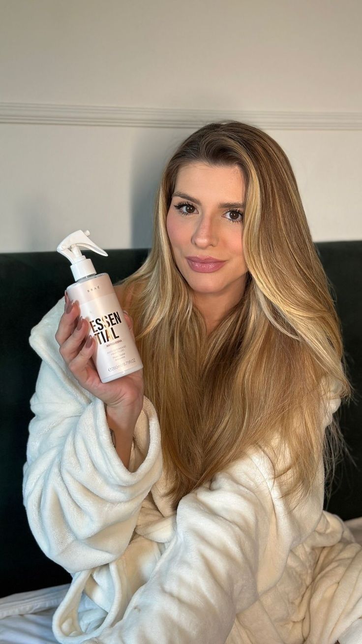 Nourishing Essentials: Revitalize Dry Curls with Braé's Shampoo & Conditioner